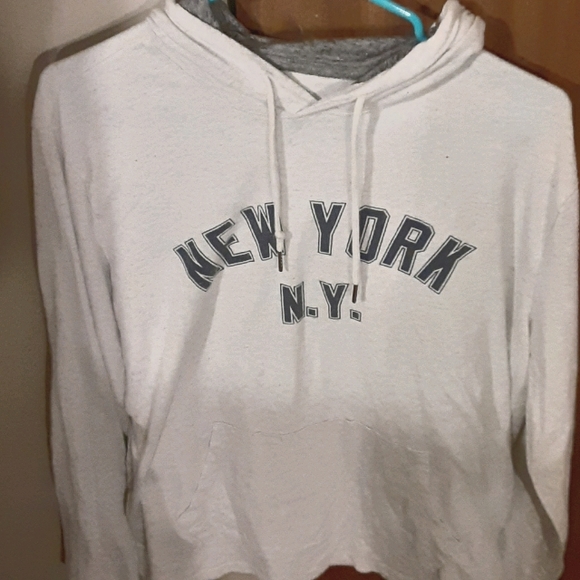 Old Navy NEW YORK large Hoodie - Picture 2 of 5